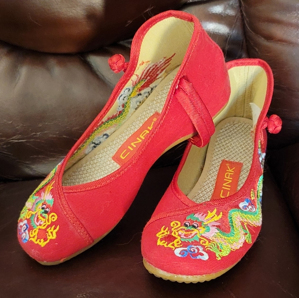 Authentic canvas oriental baby doll shoes